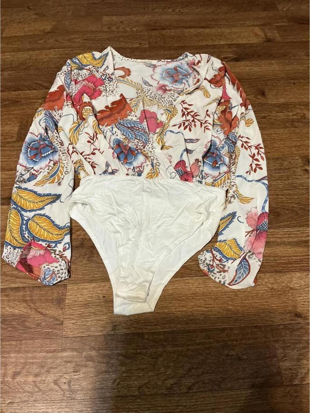 Floral Print Long Sleeve Bodysuit with White Bottom - Picture 1 of 3
